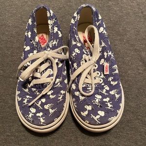 Toddler vans size 8.5
